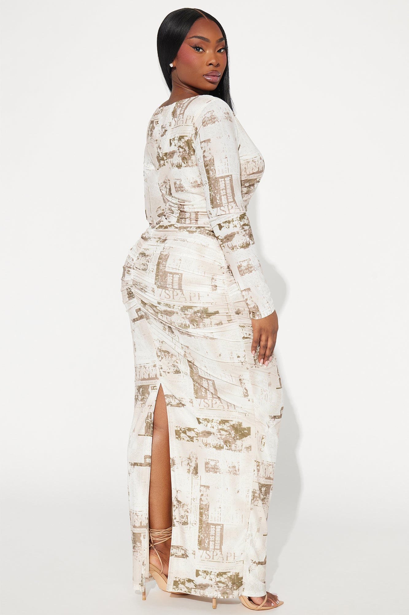 https://cdn.shopify.com/s/files/1/0293/9277/files/01-04-24_S4_41_DXD233774H_Beige_TK_AC_13-50-30_PLUS_24828_PXF.jpg?v=1706818728