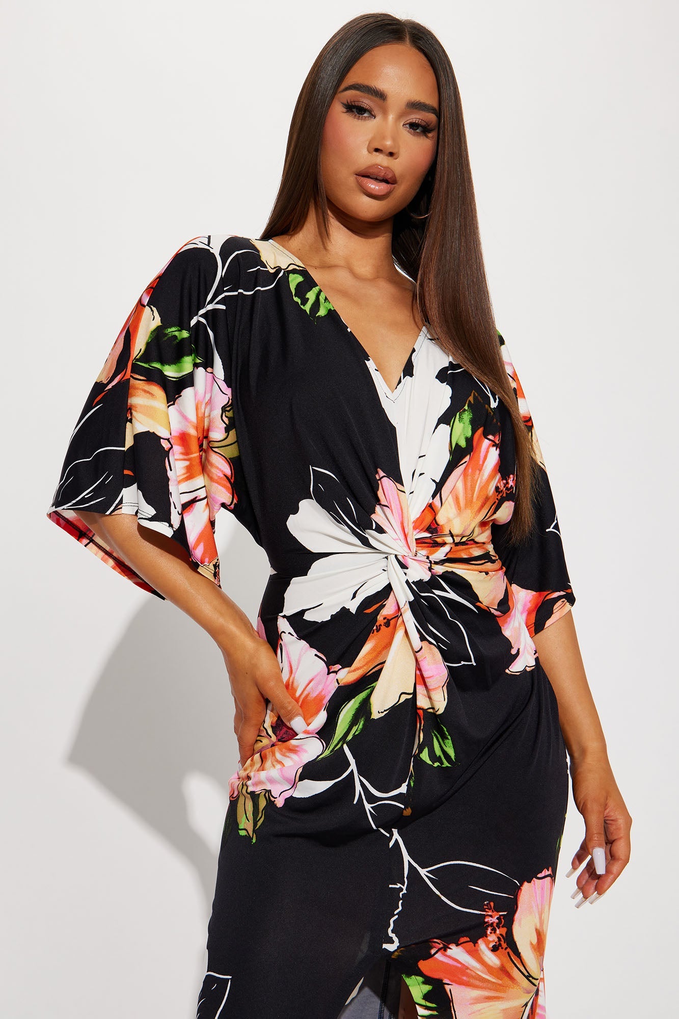 https://cdn.shopify.com/s/files/1/0293/9277/products/03-27-23Studio4_TA_PC_13-45-48_36_MK27P138_Blackcombo_6124_EH.jpg?v=1680204851