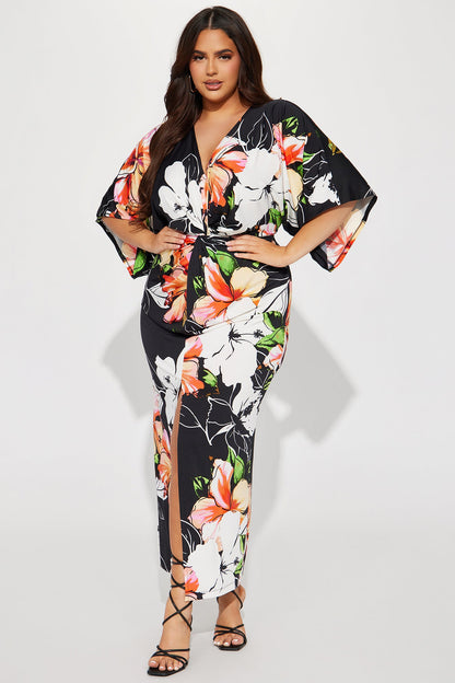 https://cdn.shopify.com/s/files/1/0293/9277/products/03-27-23Studio7_ID_KT_13-35-30_27_MK27P138_Blackcombo_8907_PLUS_PXF.jpg?v=1680544724