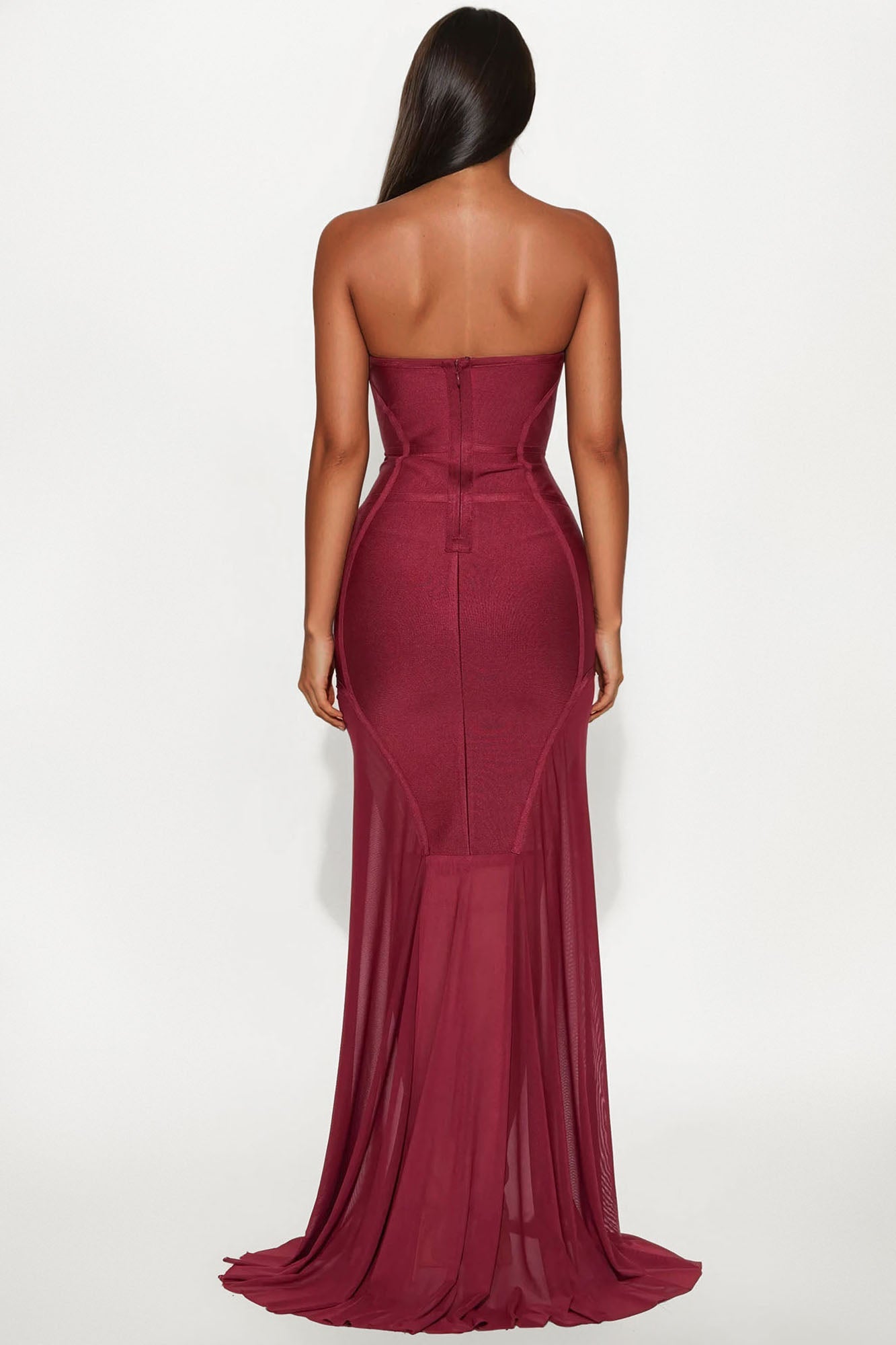 https://cdn.shopify.com/s/files/1/0293/9277/files/04-24-25_S5_28_BD173_Wine_RK_DO_11-46-12_16591_CM-Amira_BH_MH.jpg?v=1747166882