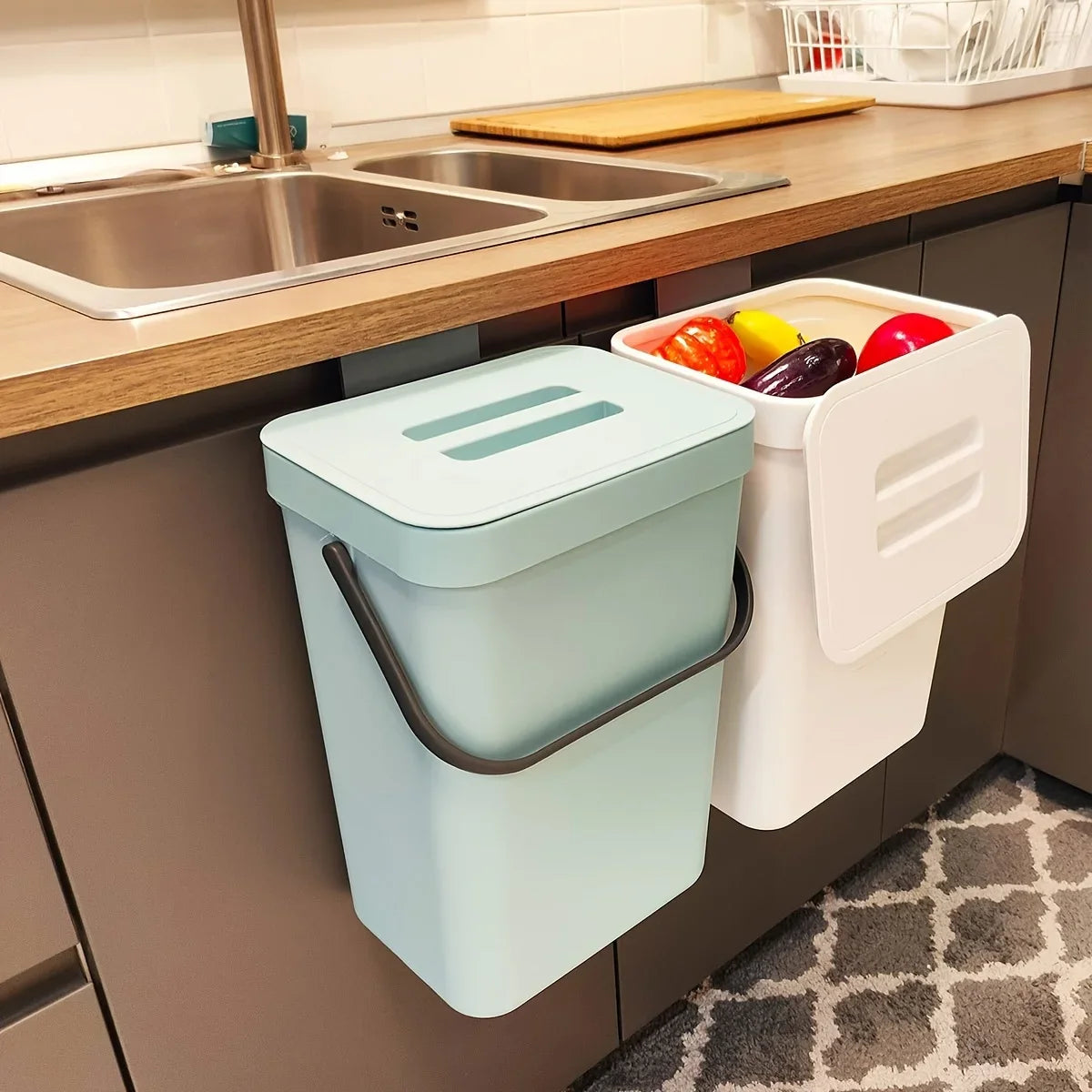 Food Waste Basket Bin for Kitchen, Small Countertop Compost Bin with Lid,Odor-Free Food Scrap Container,Wall Mounted Garbage Can